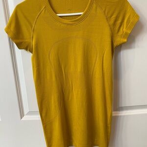 Women's Lululemon Swiftly Tech